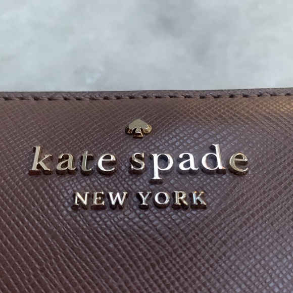♠️ Kate Spade LEATHER Schuyler Zip around wristlet wallet clutch outside pocket - Picture 2 of 6